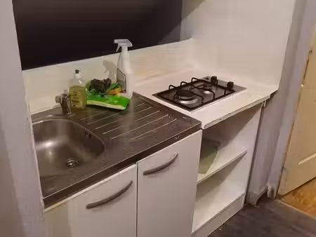 f2