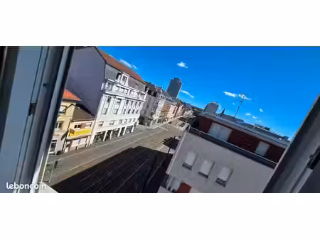 3 chambres 100m² immeuble rénové ascenseur proximité tram