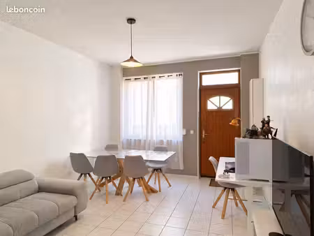 maison 2 pièces 75 m²