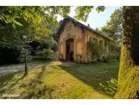 maison 1 pièce 70 m²