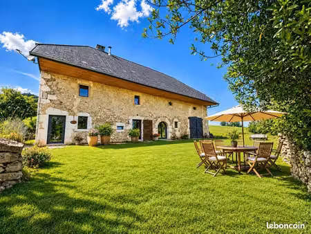 propriété 7 pièces 168 m²