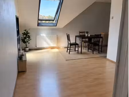t2 meublé de 47 m2 - centre ville de roubaix