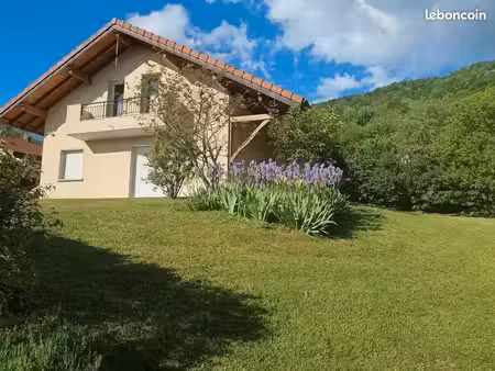 maison individuelle 5 pièces 149 m²