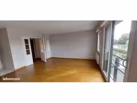 appartement t3 en duplex de 76 m²