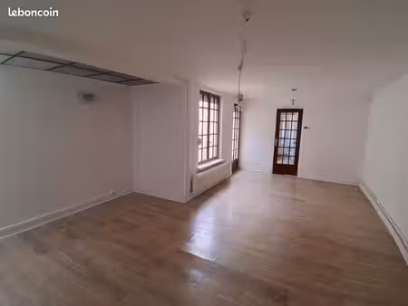 appartement 3 pièces 75 m²