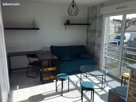 studio meublé tout équipé