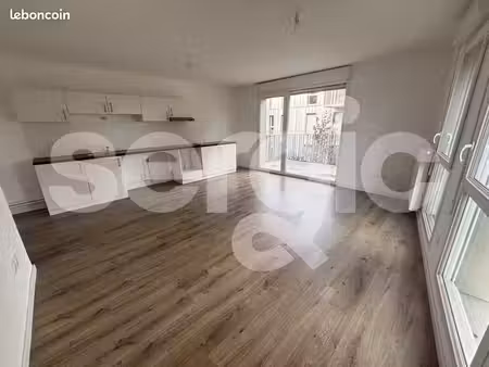 appartement 4 pièces 82 m²