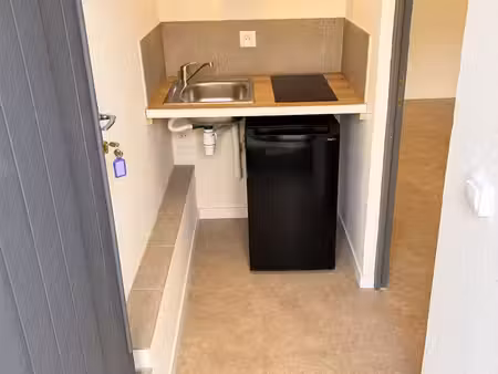 studio 1 pièce 16 m²