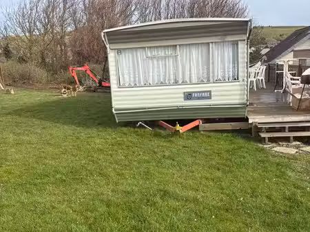 mobile home