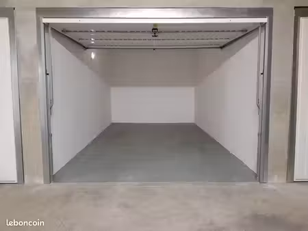 garage à louer