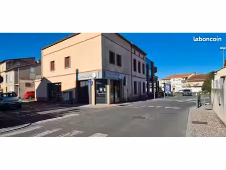 local commercial