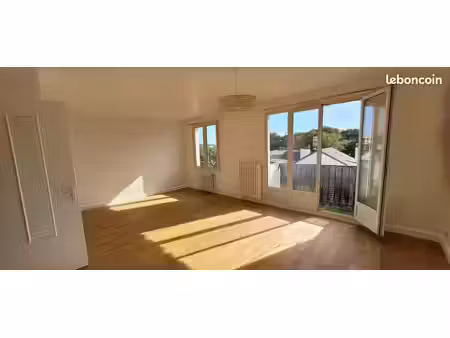 particulier vend 3/4 pièces de 67 62 m2 à montesson  centre