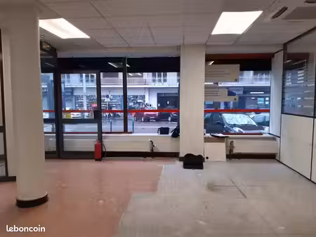 bureaux  local commercial 110 m² chambéry