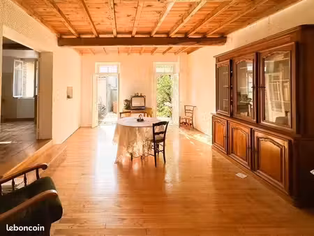 maison 7 pièces 168 m²