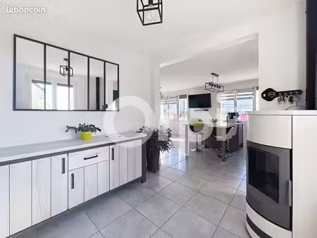 maison 3 pièces 74 m²