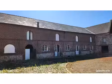 grange 1 pièce 489 m²