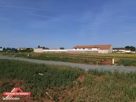 terrain de 560 m² à villiers-en-plaine