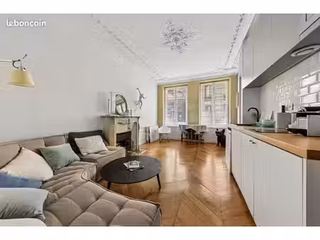 appartement 3 pièces 42 m²