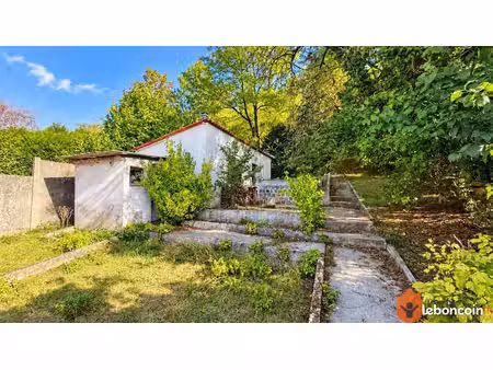 propriété 49 m² couilly pont aux dames