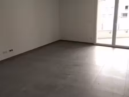 appartement 2 pièces 70 m²