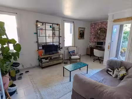 t2 45 m² avec jardin privatif + parking + cave – saint-thibault-des-vignes