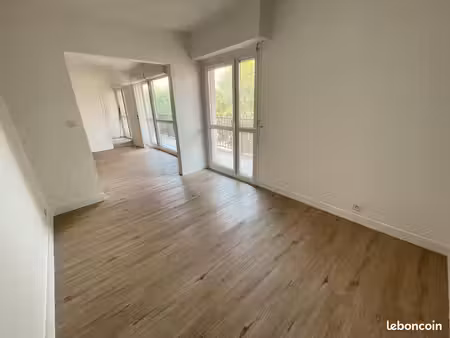 t4 refait à neuf - vélizy - 79 m² + cave