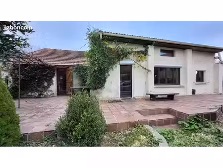 maison 3 pièces 111 m²