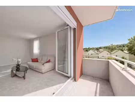 appartement 3 pièces 63 m²