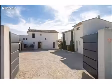 maison meublée