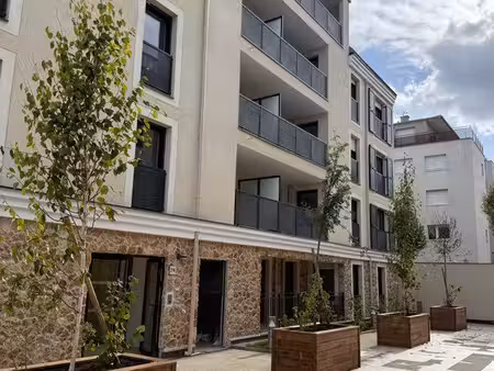 appartement f3 neuf meublé