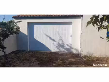 garage/box a louer