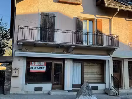 local commercial à louer samoëns