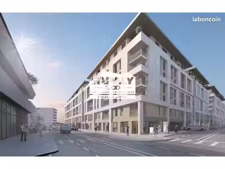 local 647 m² thonon-les-bains
