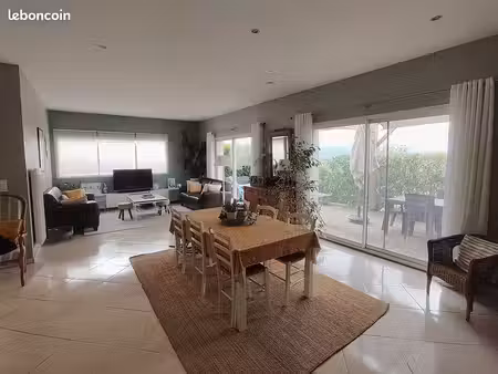 maison 7 pièces 172 m²