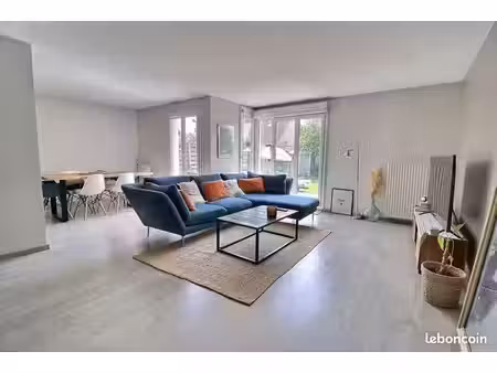 maison 5 pièces 99 m²