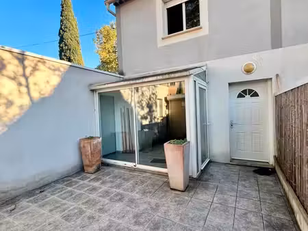 t2 de 55 m2 à avignon sud