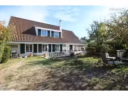 maison 7 pièces 192 m²