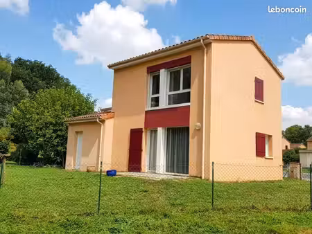 maison 3 pièces 65 m²