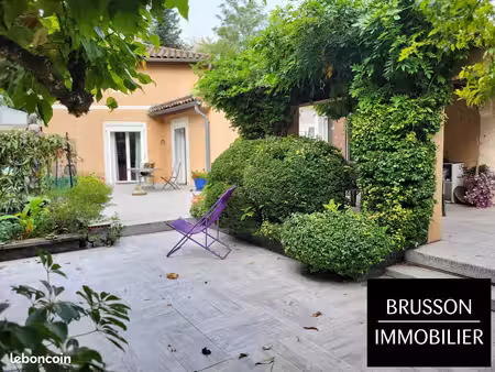 villa 5 pièces 169 m²