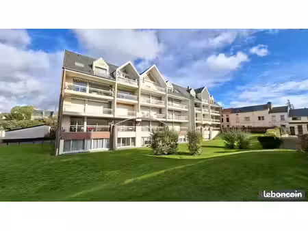 studio 1 pièce 22 m²