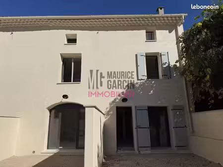 triplex 4 pièces 93 m²