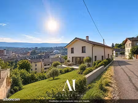 terrain 1100 m² valserhône