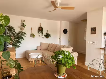très bel appartement t3 de 67 m² + terrasse de 10m2