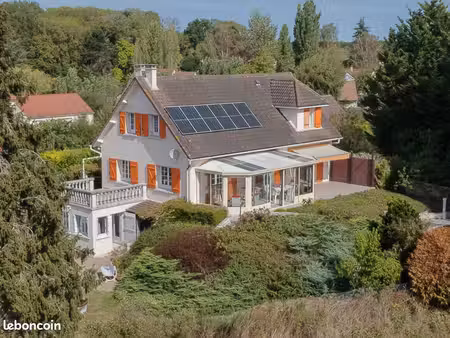 maison 6 pièces 184 m²