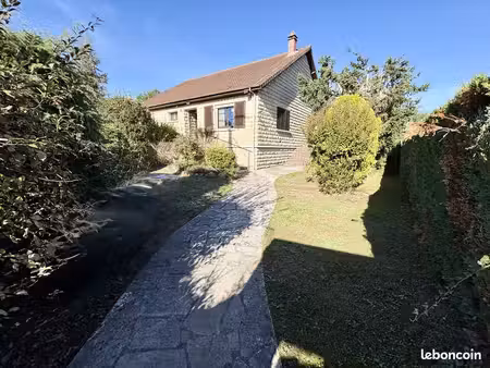 maison 5 pièces 138 m²
