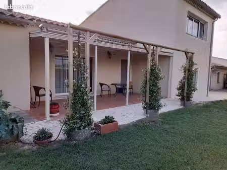 maison individuelle 148m²  garage indépendant 45m²  terrain 1307m²