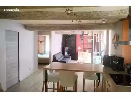 duplex atypique plein de charme