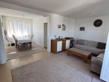appartement f5 de 77 m² à vendre à remicourt