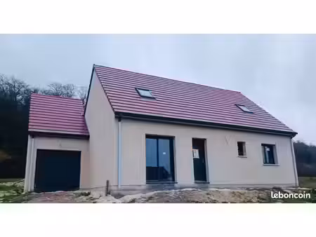 pavillon 6 pièces 120 m²