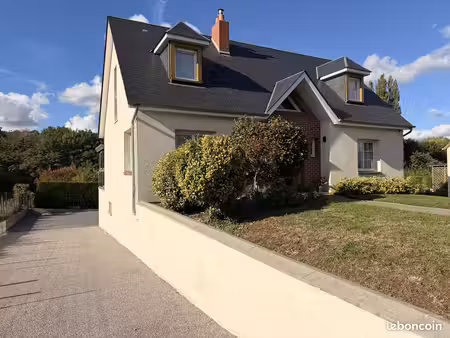pavillon 4 pièces 127 m²